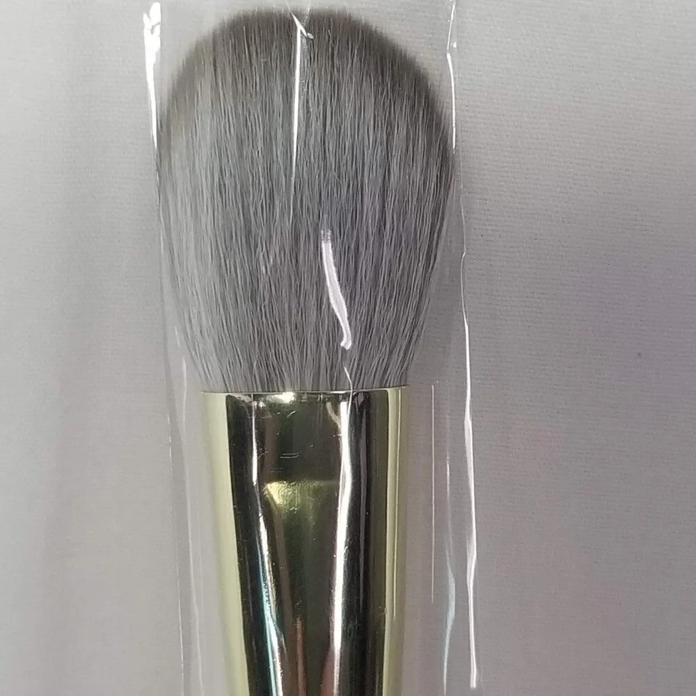 P.Louise - F68 Brush